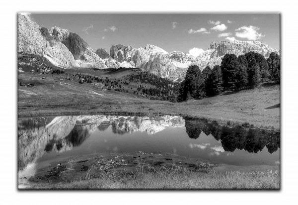 Leinwandbild Wandbild Italien Berge See Dolomiten Schwarzweiß